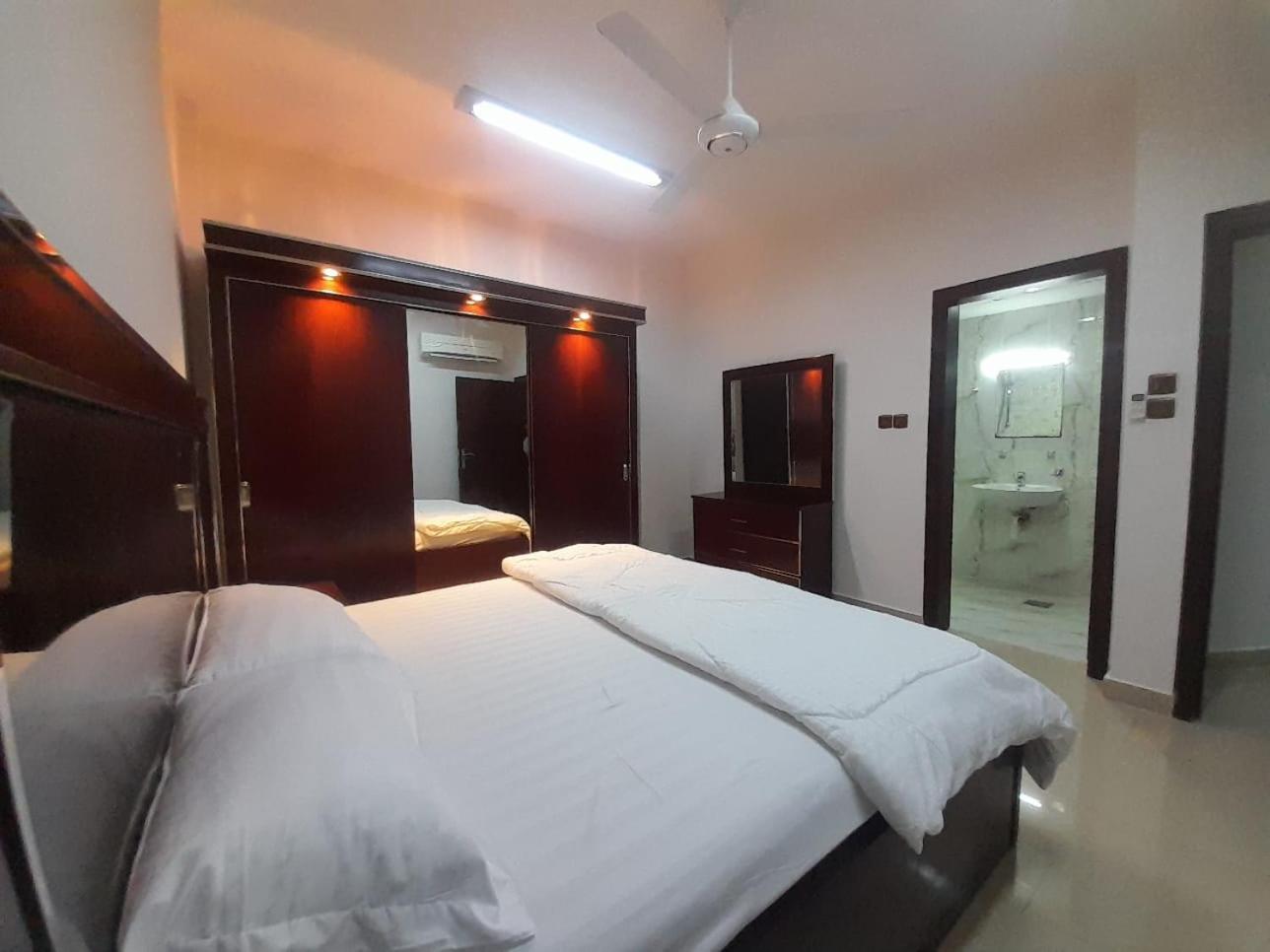 Apartamento Iqama 3 Salalah Exterior foto