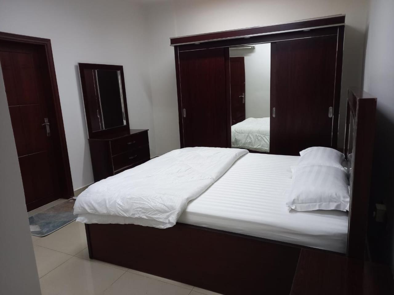 Apartamento Iqama 3 Salalah Exterior foto